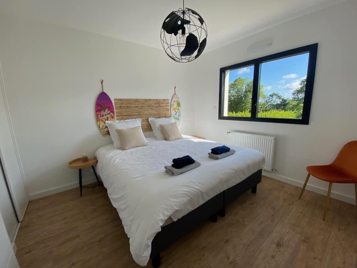 Carantec 4 Stars Villa With Jacuzzi And Garden For 8 Persons Eksteriør billede