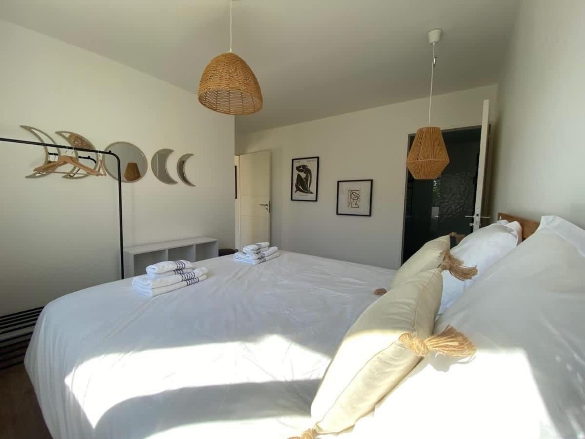 Carantec 4 Stars Villa With Jacuzzi And Garden For 8 Persons Eksteriør billede